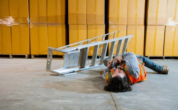 Rules for Selecting and Inspecting a Ladder