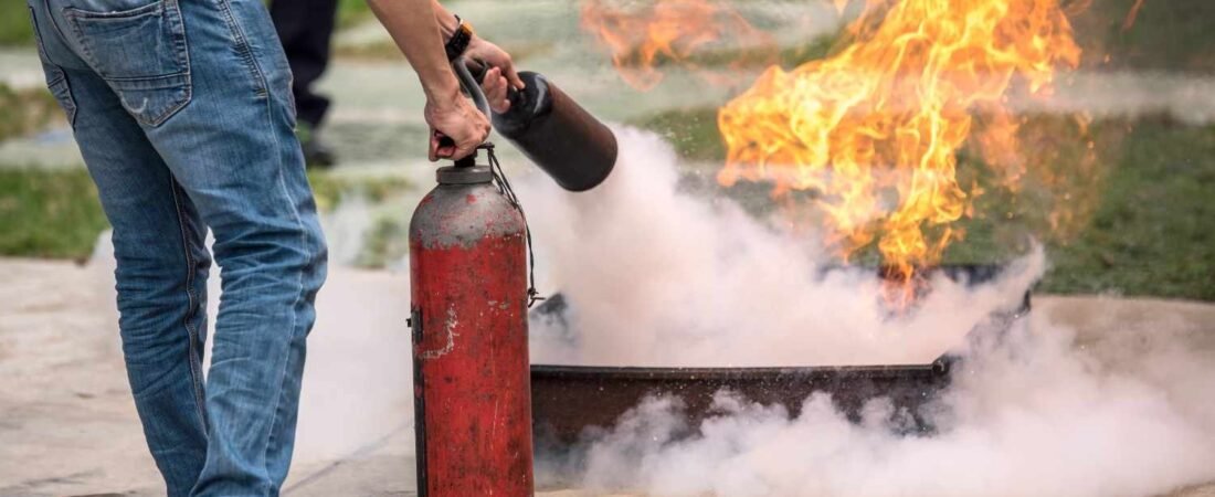Emergency Kit for Homes in Wildfire Zones: A Two-Kit Plan for Faster Evacuation